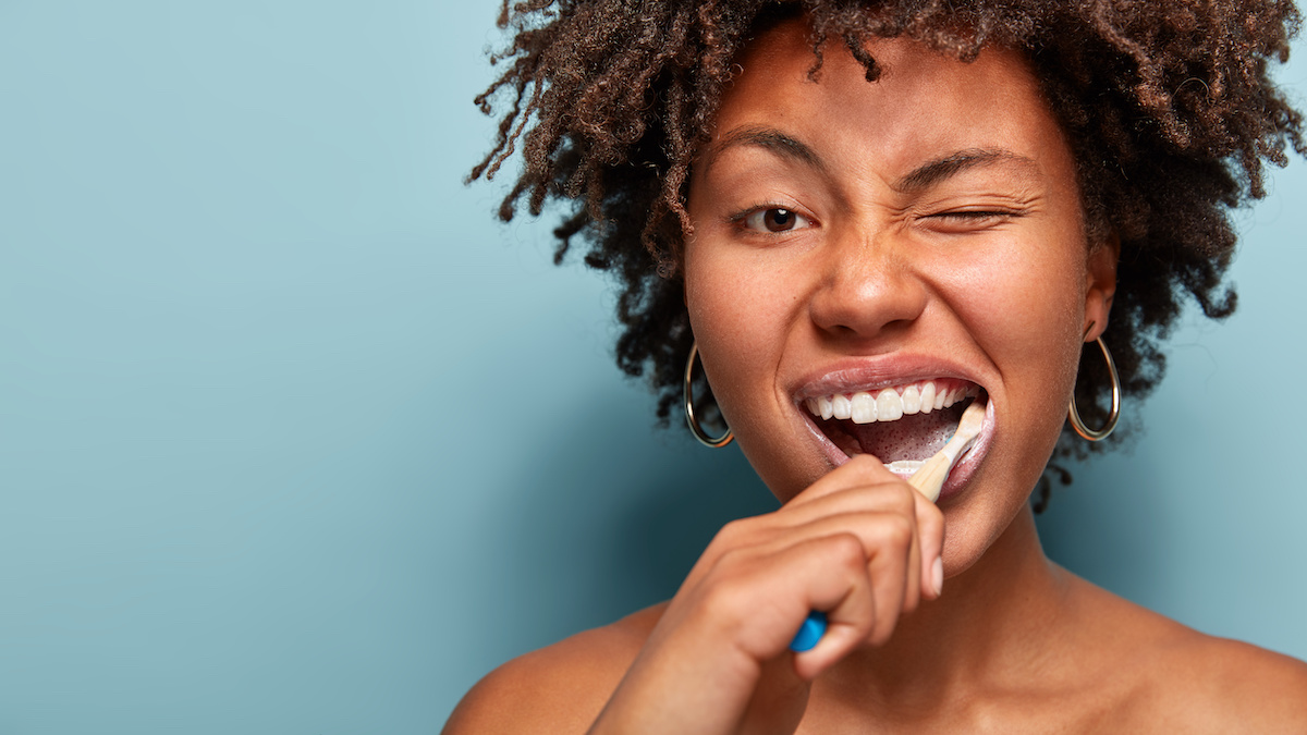 How to Deep Clean Your Teeth: Tips for Proper Tooth Care