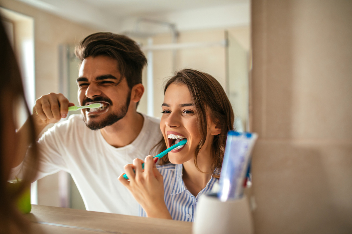 Which Toothbrush Is Best for Brushing Your Teeth in Vancouver – A Great Guide